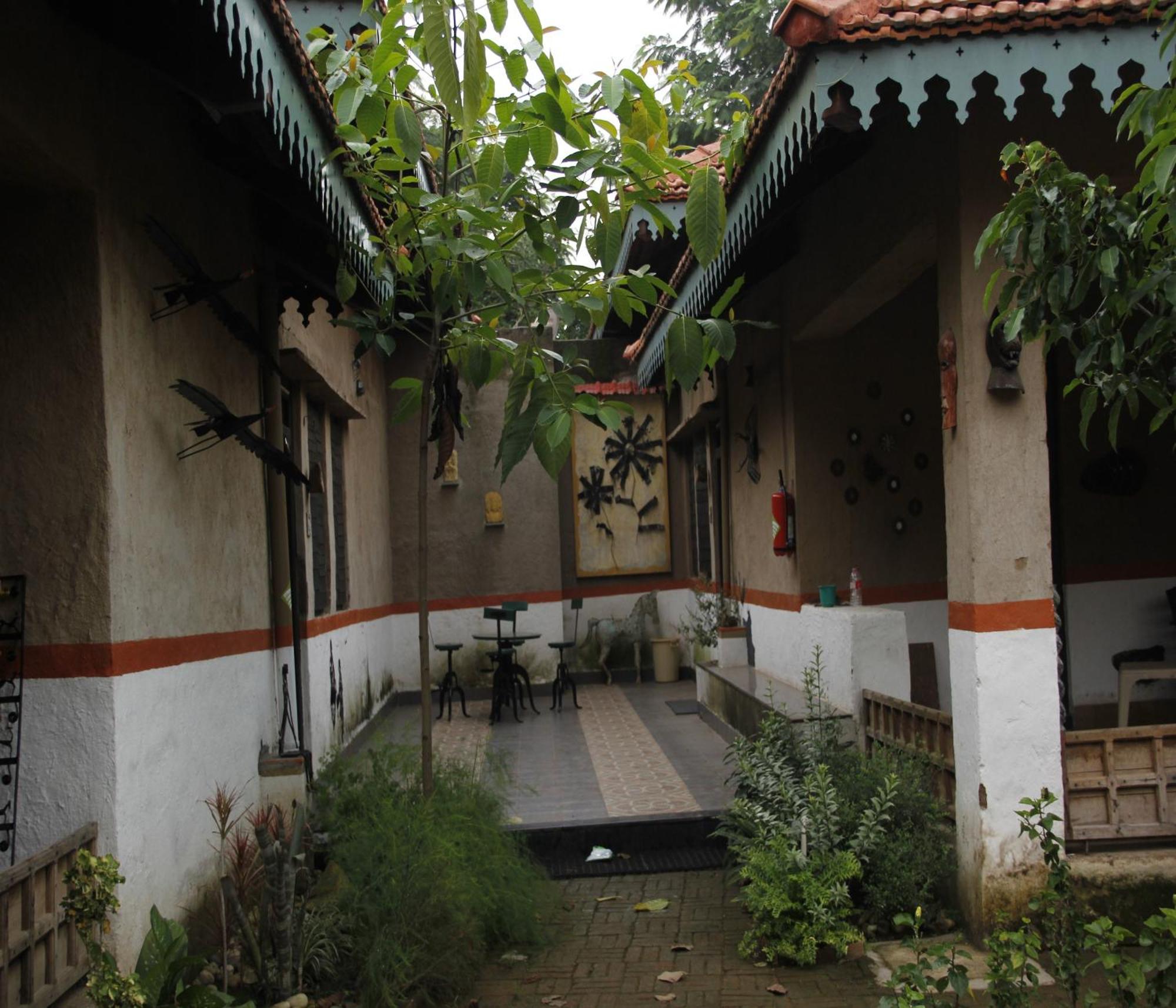 Hotel Tathastu Pench Khawāsa Exterior foto
