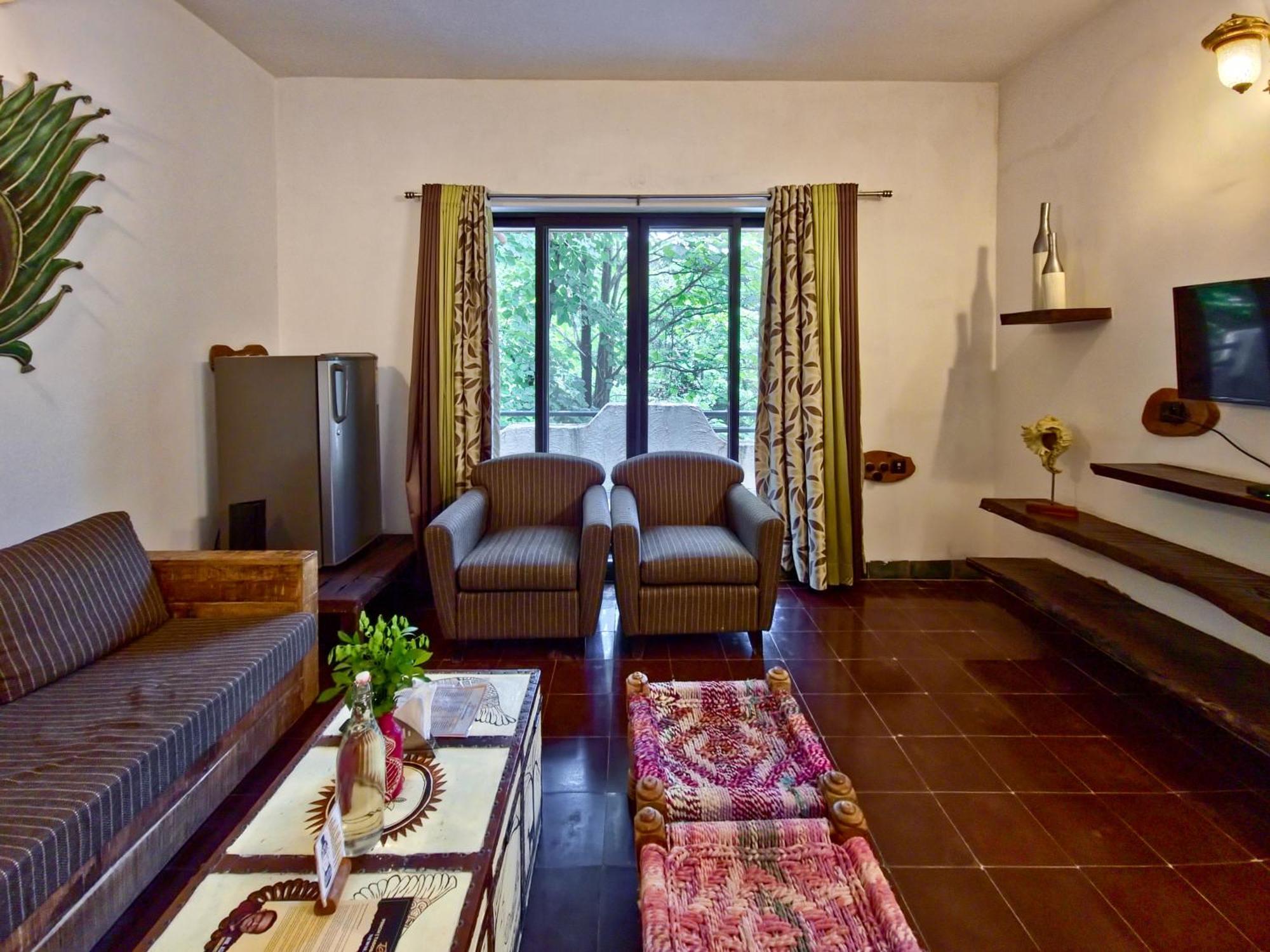 Hotel Tathastu Pench Khawāsa Exterior foto