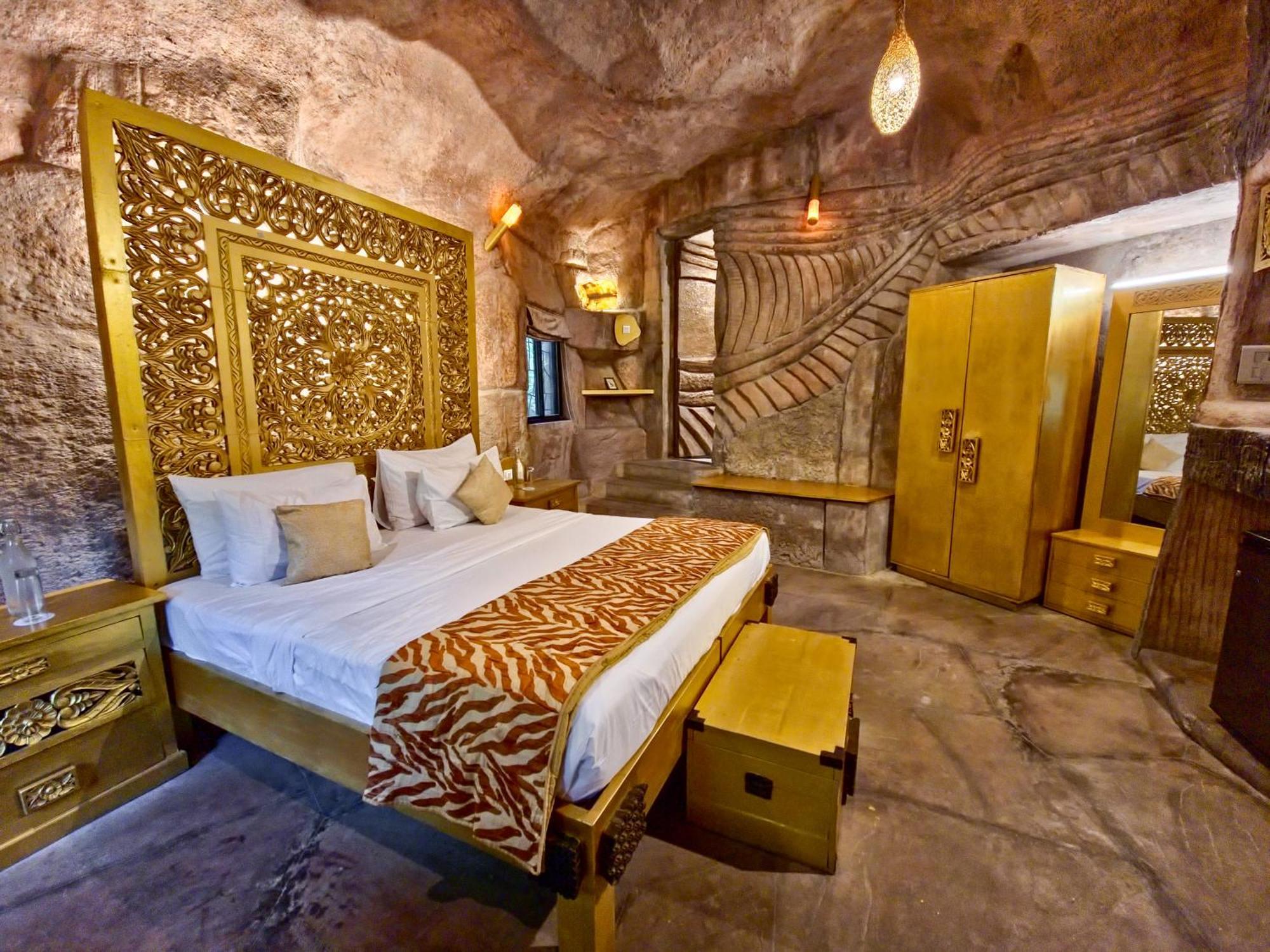 Hotel Tathastu Pench Khawāsa Exterior foto